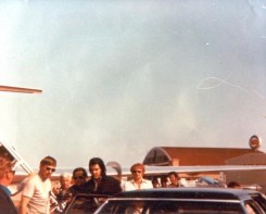 1972 June 19 Forth Worth airport on way to Wichita 01.jpg