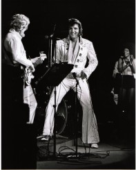 1972 June 16_On Stage Chicago (Cathi Avenell).jpg